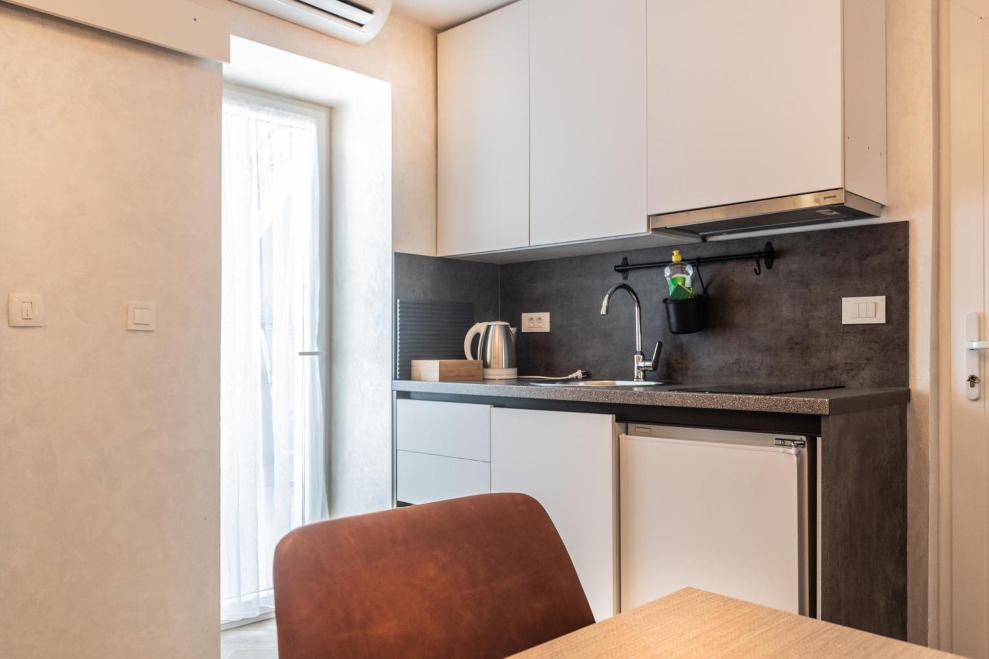 L&B Amphitheater Apartments Πούλα Εξωτερικό φωτογραφία